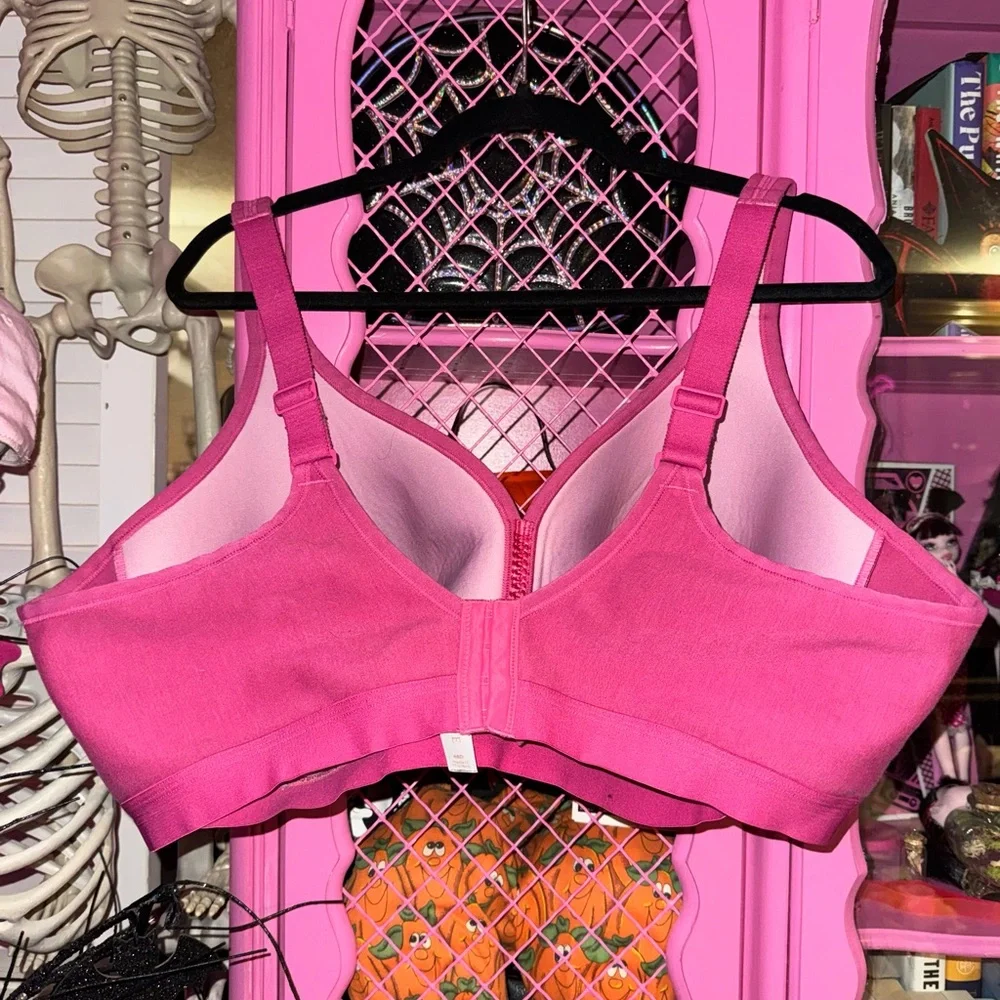 Cacique Lightly Lined No Wire Bra size 48D - Picture 3 of 5